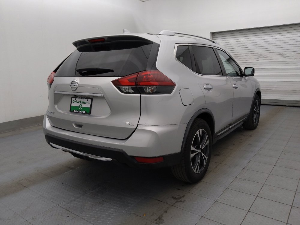 Used 2018 Nissan Rogue SL image 9