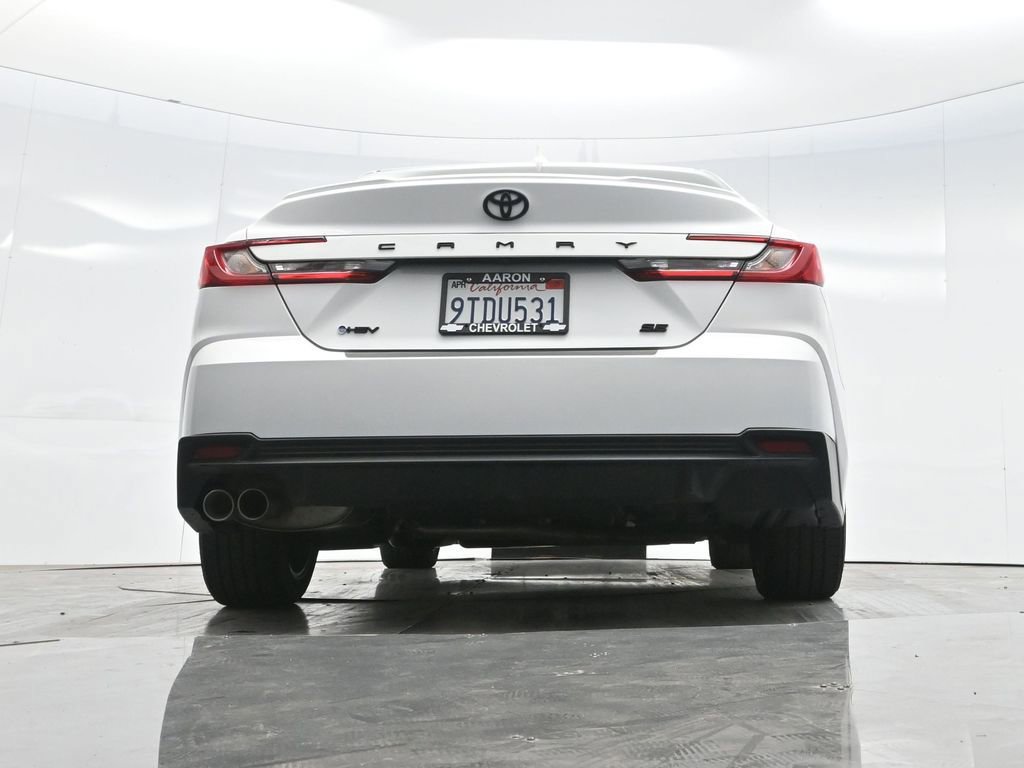 Used 2025 Toyota Camry SE w/ Convenience Package image 62