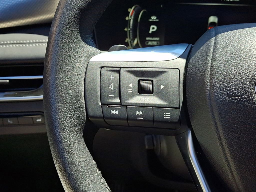 Used 2023 INFINITI QX60 Luxe w/ Vision Package AWD/4WD image 22