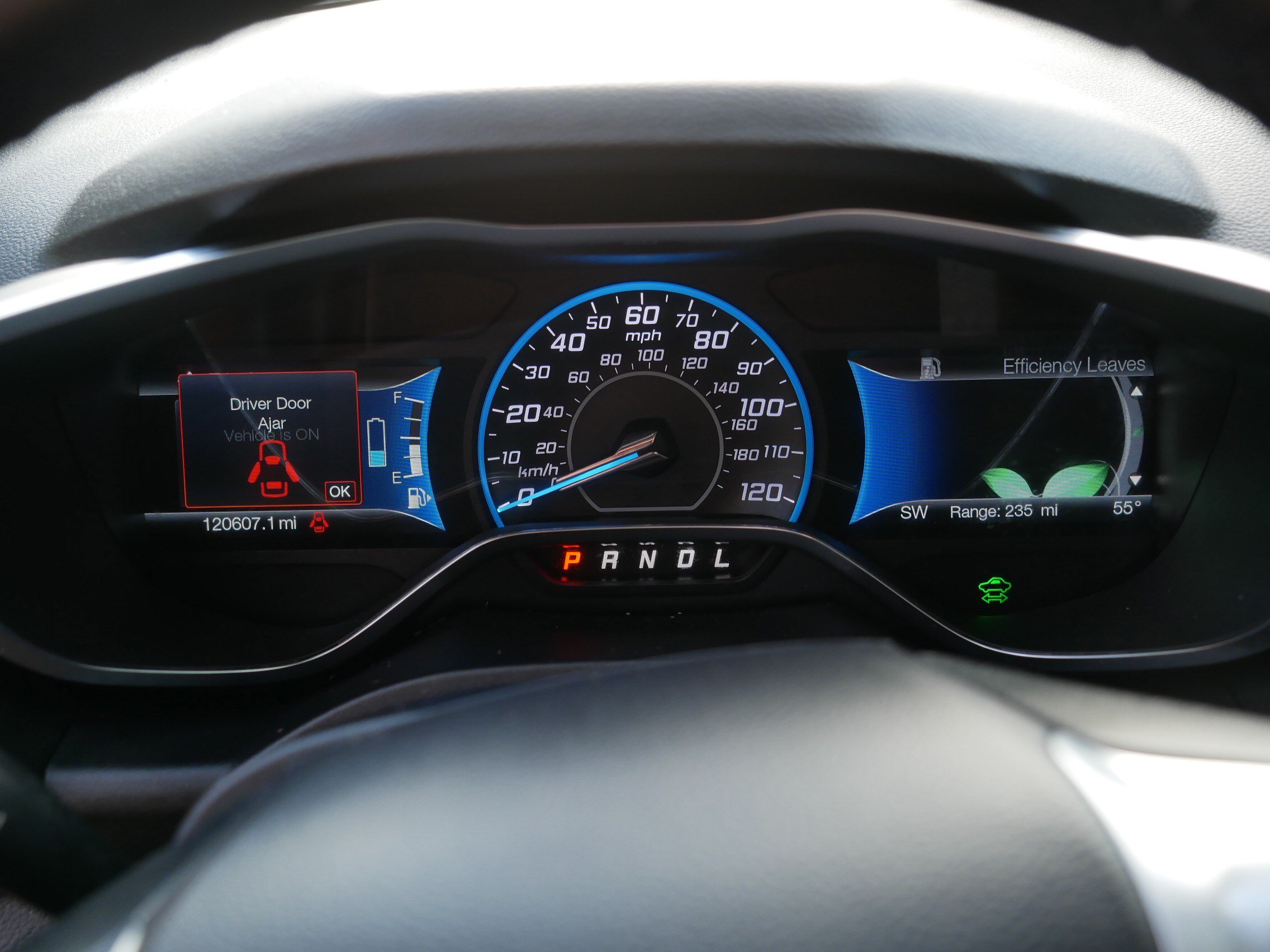 Used 2017 Ford C-MAX Energi SE w/ Cold Weather Package FWD image 21
