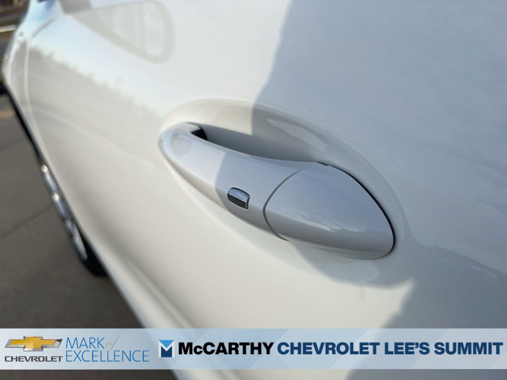 New 2027 Chevrolet Bolt LT w/ Comfort Package FWD image 45