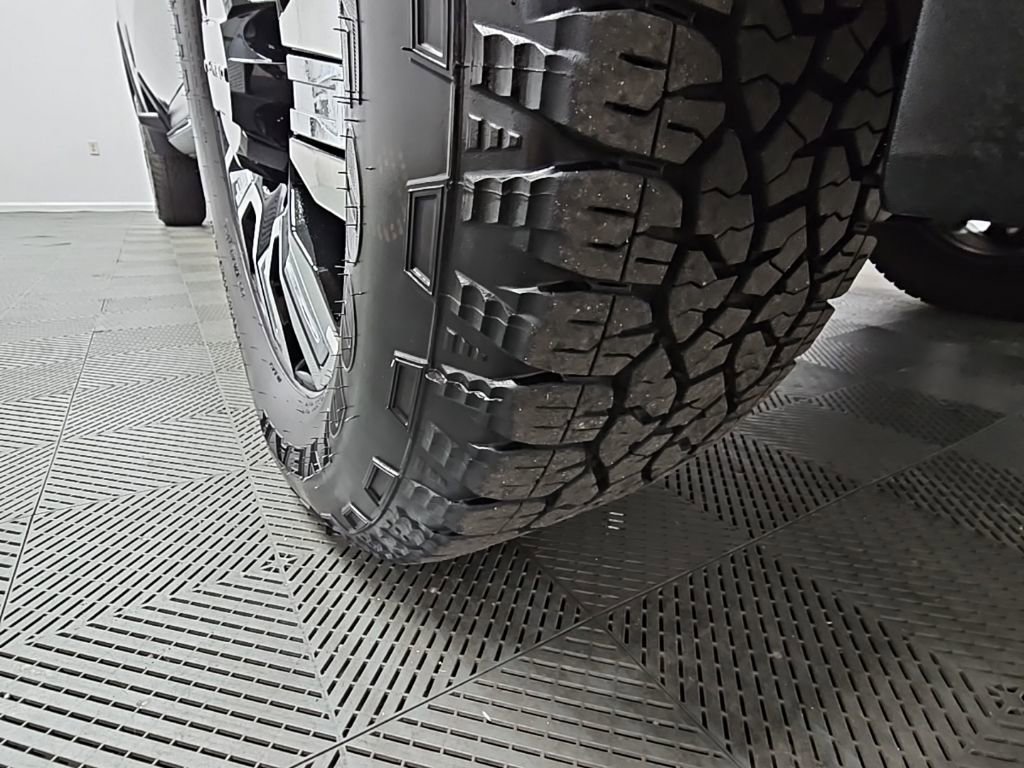 Used 2024 GMC Sierra 2500 Denali w/ Technology Package image 49