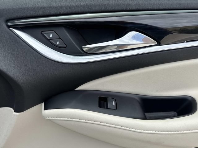 Used 2023 Buick Enclave Essence FWD image 14