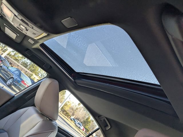 Certified 2025 Lexus ES 350 w/ Premium Package image 10