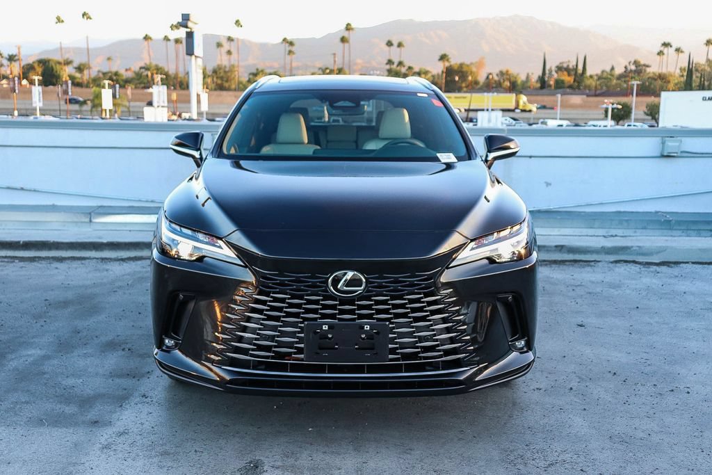 Used 2023 Lexus RX 350h w/ Accessory Package (Z1) AWD/4WD image 3