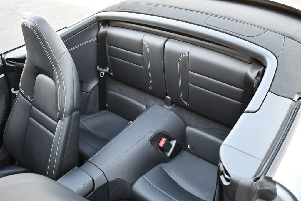 Used 2020 Porsche 911 Carrera S image 15