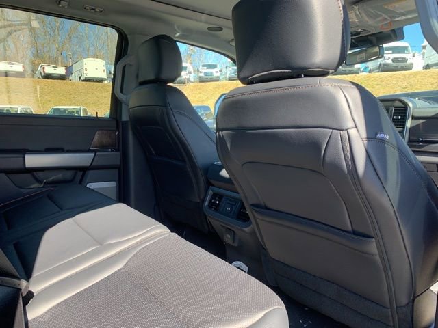 New 2026 Ford F350 Lariat w/ Lariat Ultimate Package image 13