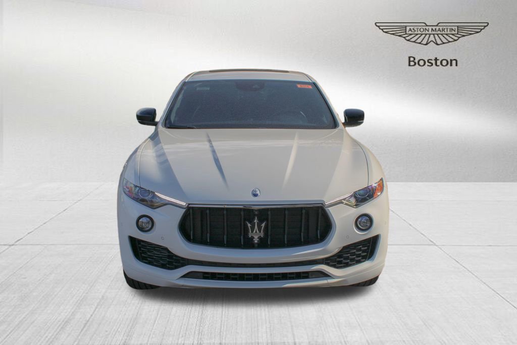 Used 2024 Maserati Levante GT Ultima image 4