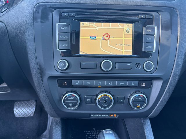 Used 2013 Volkswagen Jetta Hybrid Sedan image 10