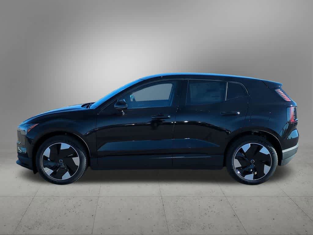 New 2025 Volvo EX30 Plus w/ Protection Package Premier image 3