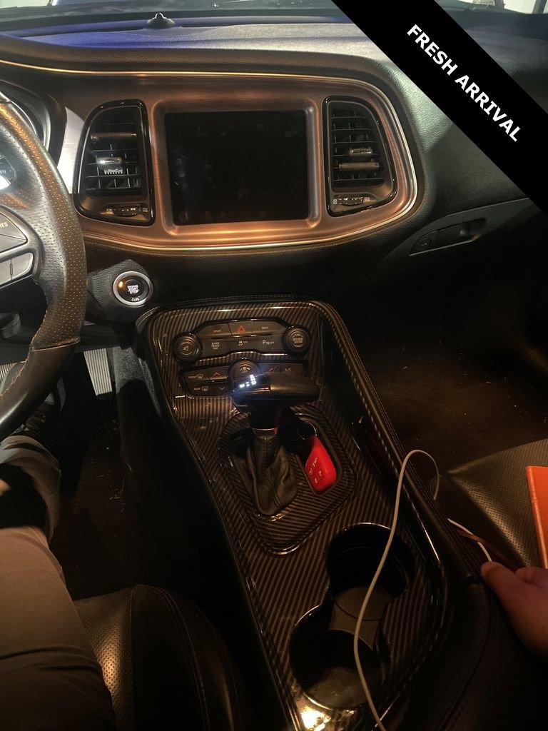 Used 2016 Dodge Challenger R/T Scat Pack image 9