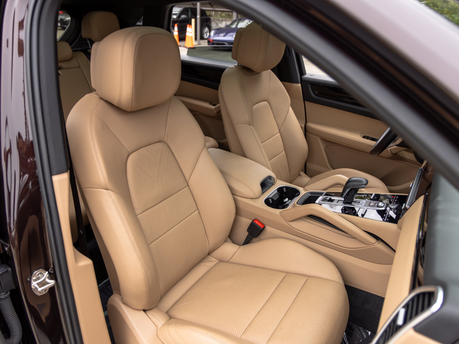 Certified 2021 Porsche Cayenne AWD/4WD image 58