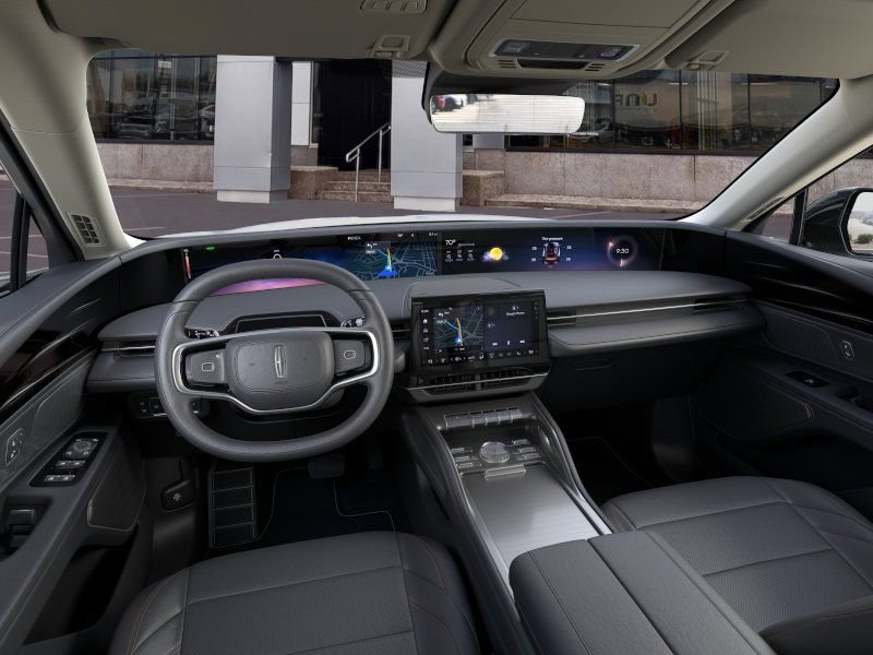 New 2026 Lincoln Nautilus Premier AWD/4WD image 25