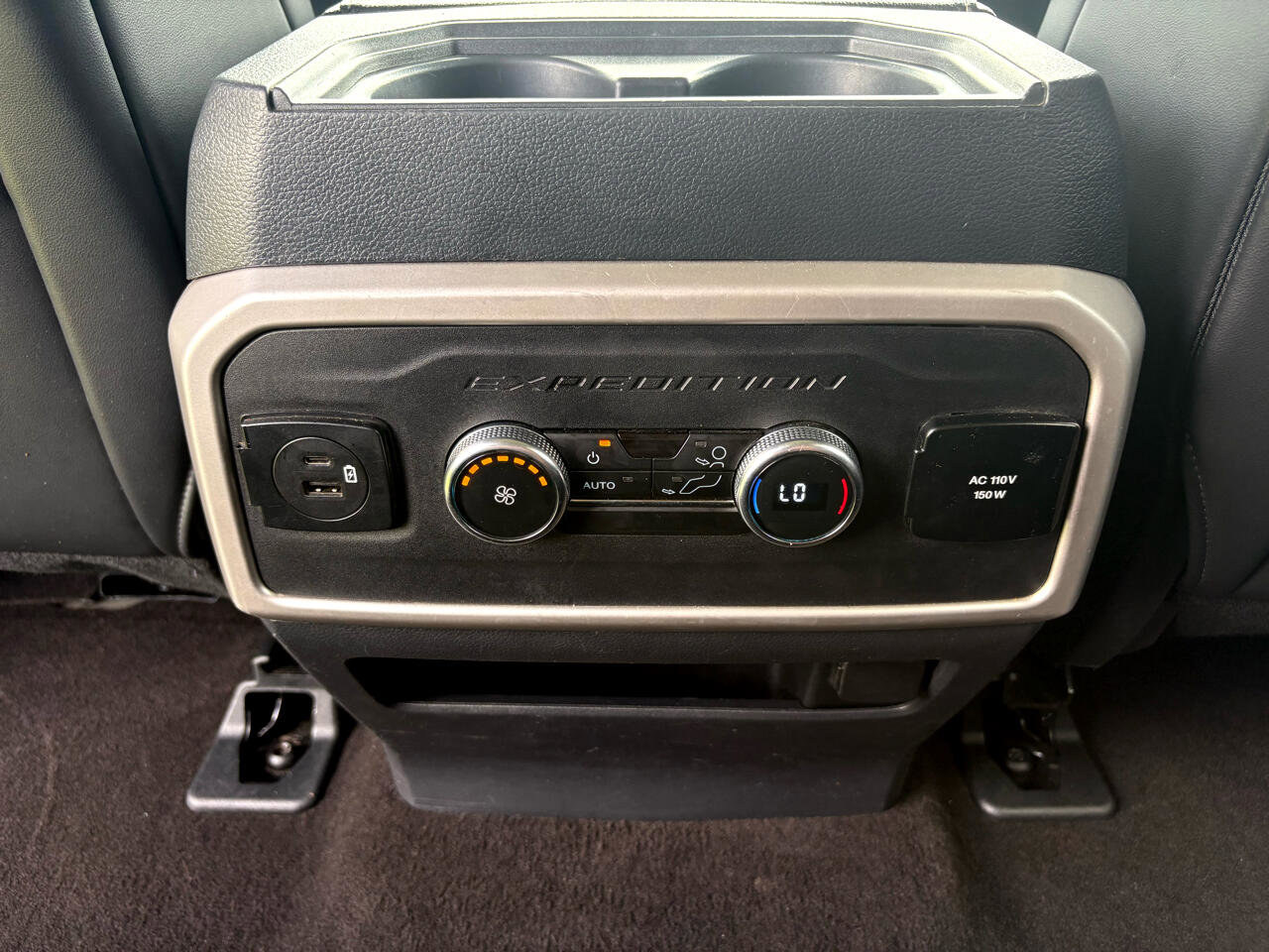 Used 2023 Ford Expedition Max XLT image 25