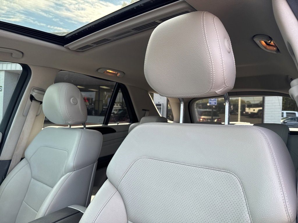Used 2015 Mercedes-Benz ML 350 4MATIC image 20