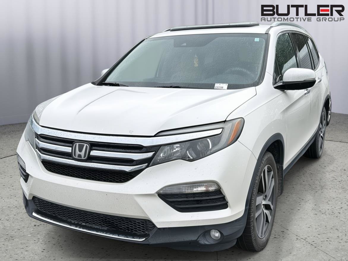 Used 2017 Honda Pilot Touring image 3