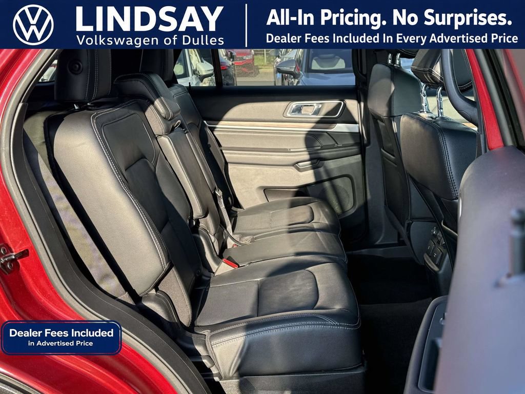 Used 2016 Ford Explorer Limited w/ Equipment Group 301A AWD/4WD image 13