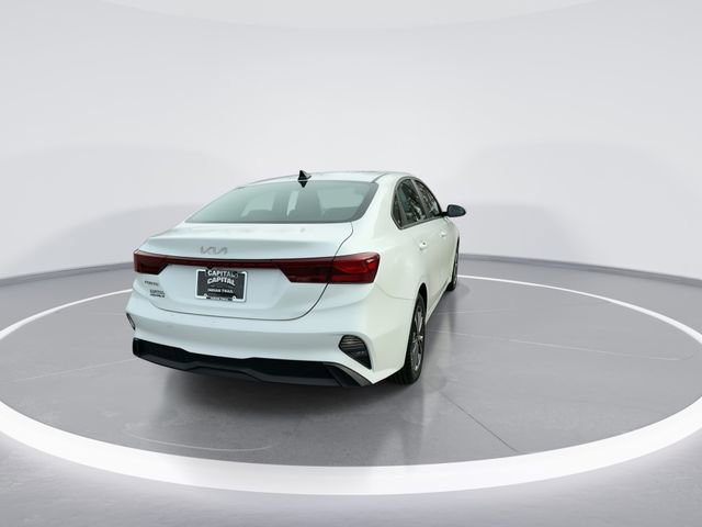 Used 2024 Kia Forte LXS image 7