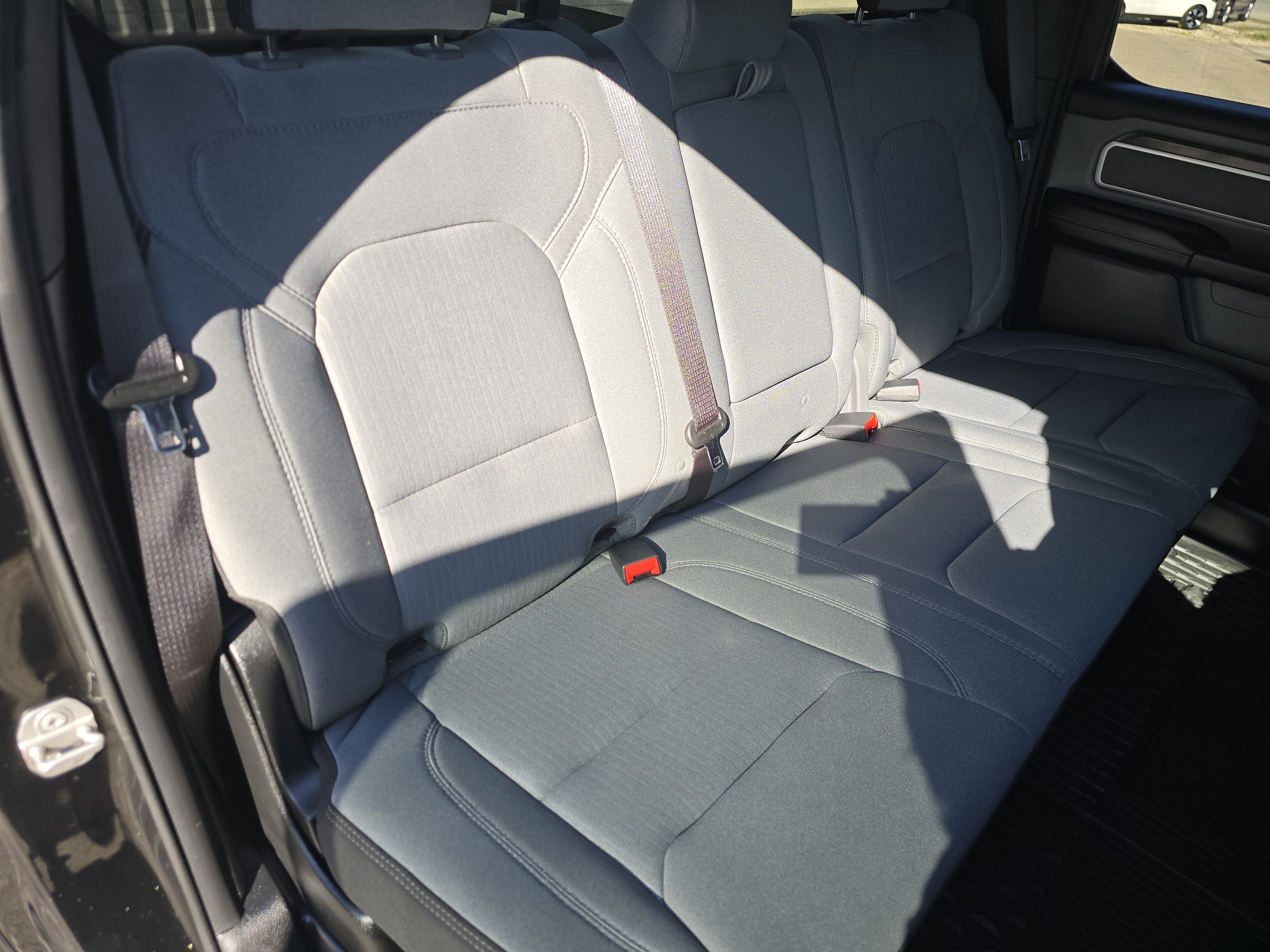 Used 2021 RAM 1500 Big Horn AWD/4WD image 17