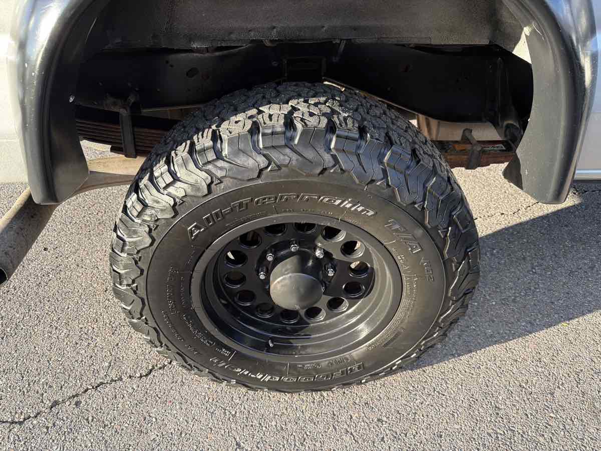 Used 2010 Ford E-350 and Econoline 350 Super Duty image 14