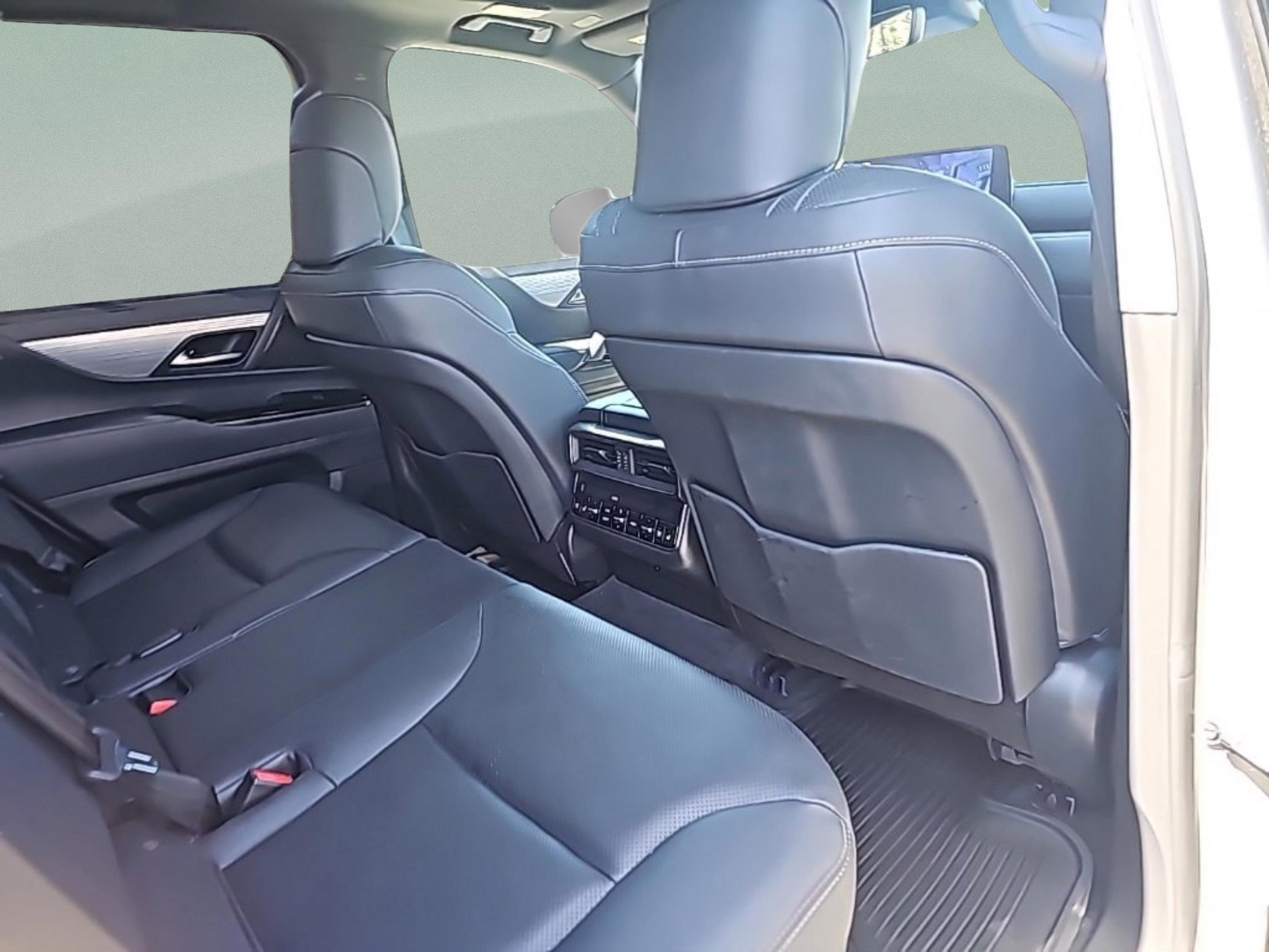 Used 2023 Lexus LX 600 F Sport AWD/4WD image 26