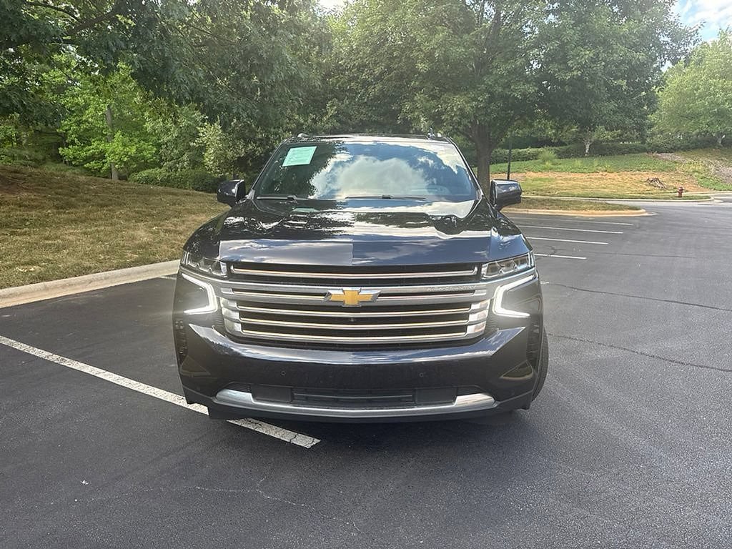 Used 2023 Chevrolet Tahoe High Country AWD/4WD image 2