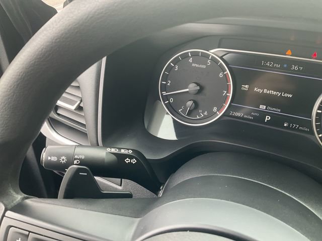 Used 2023 Nissan Rogue S image 21