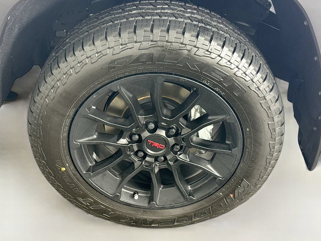 Used 2026 Toyota Tundra Limited w/ TRD Off-Road Package AWD/4WD image 21