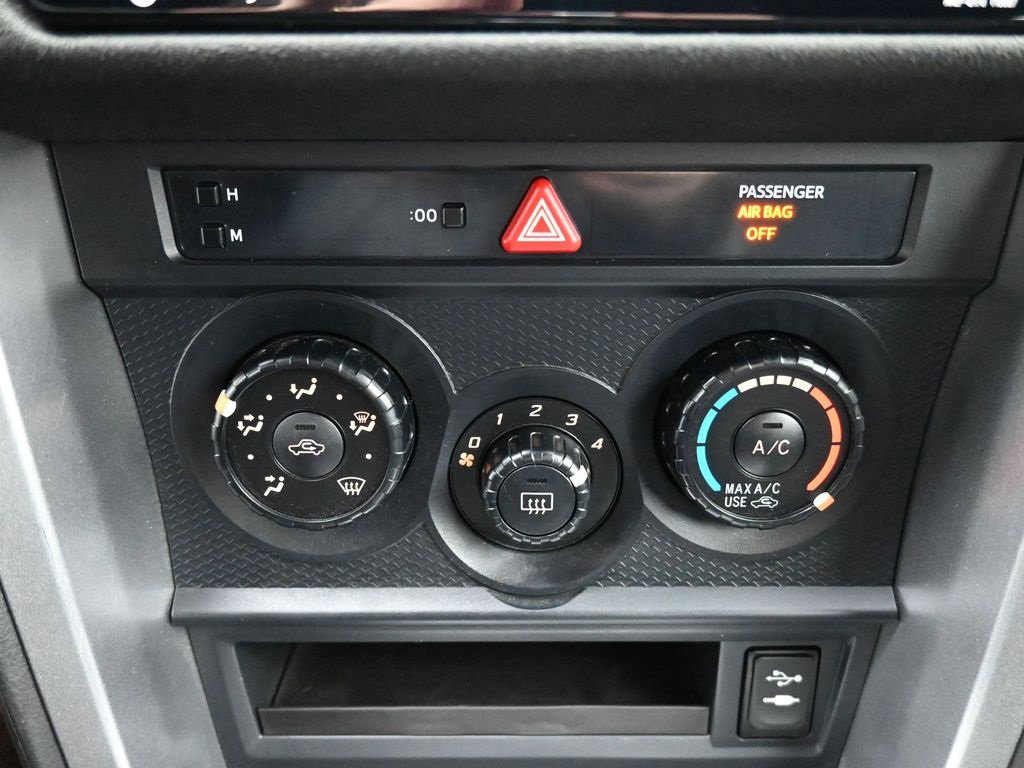 Used 2017 Toyota 86 image 14