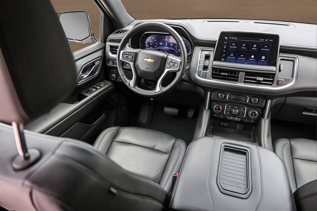 Used 2024 Chevrolet Tahoe LT AWD/4WD image 28