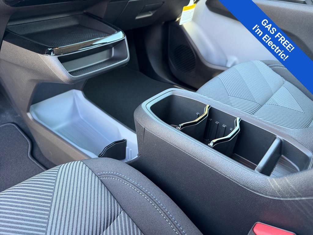 New 2027 Chevrolet Bolt LT w/ Comfort Package FWD image 13