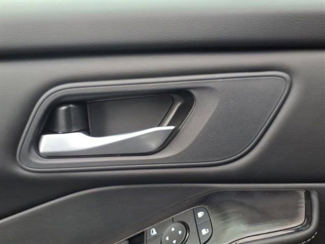 New 2026 Nissan Rogue SV image 16