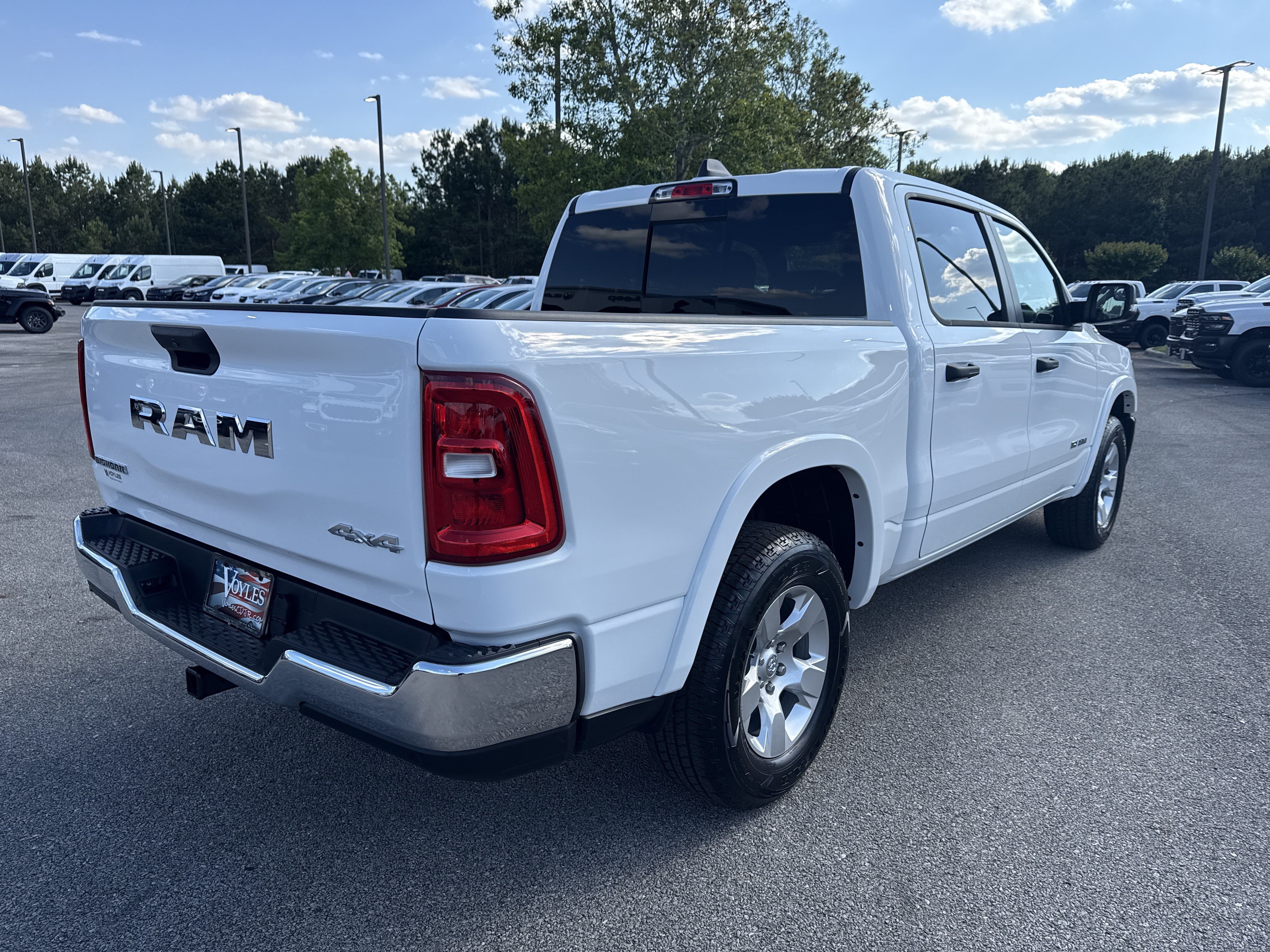 New 2026 RAM 1500 Big Horn AWD/4WD image 7