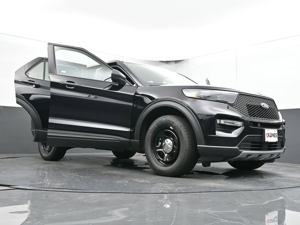New 2025 Ford Explorer 4WD Police Interceptor image 57