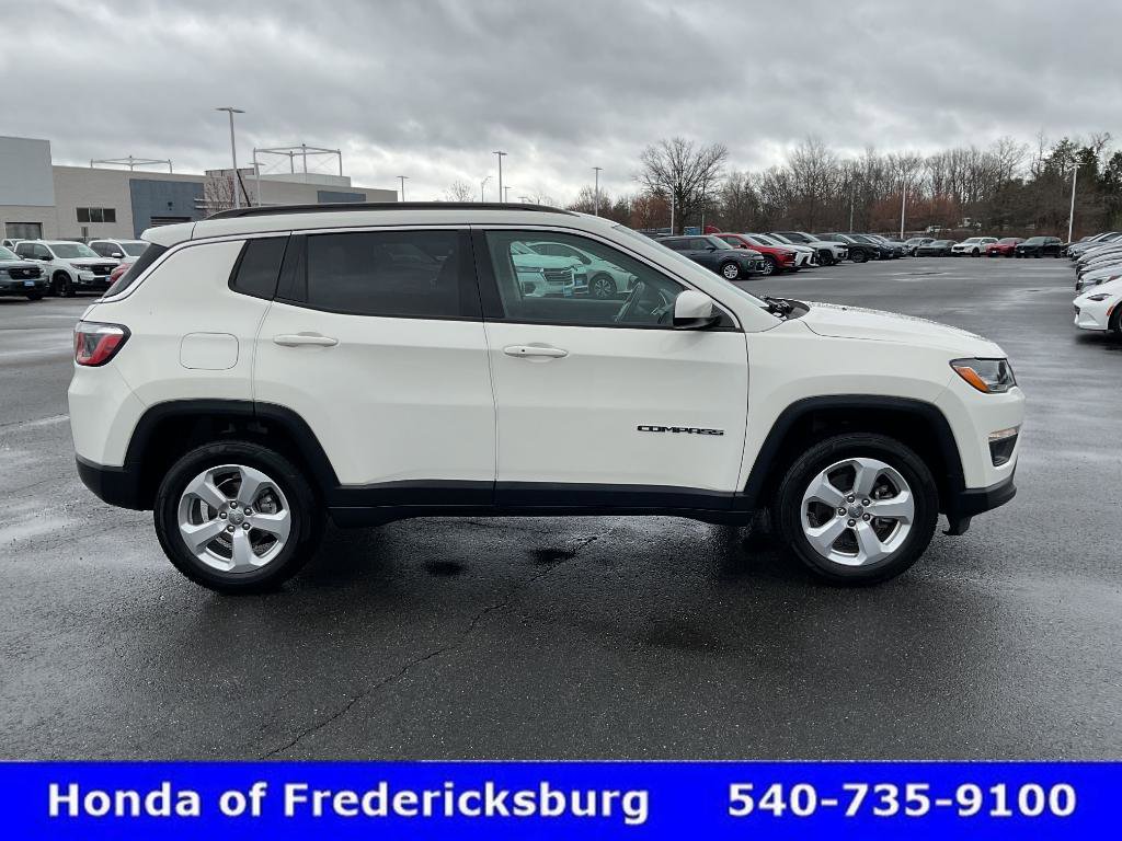 Used 2019 Jeep Compass Latitude w/ Popular Equipment Group AWD/4WD image 7
