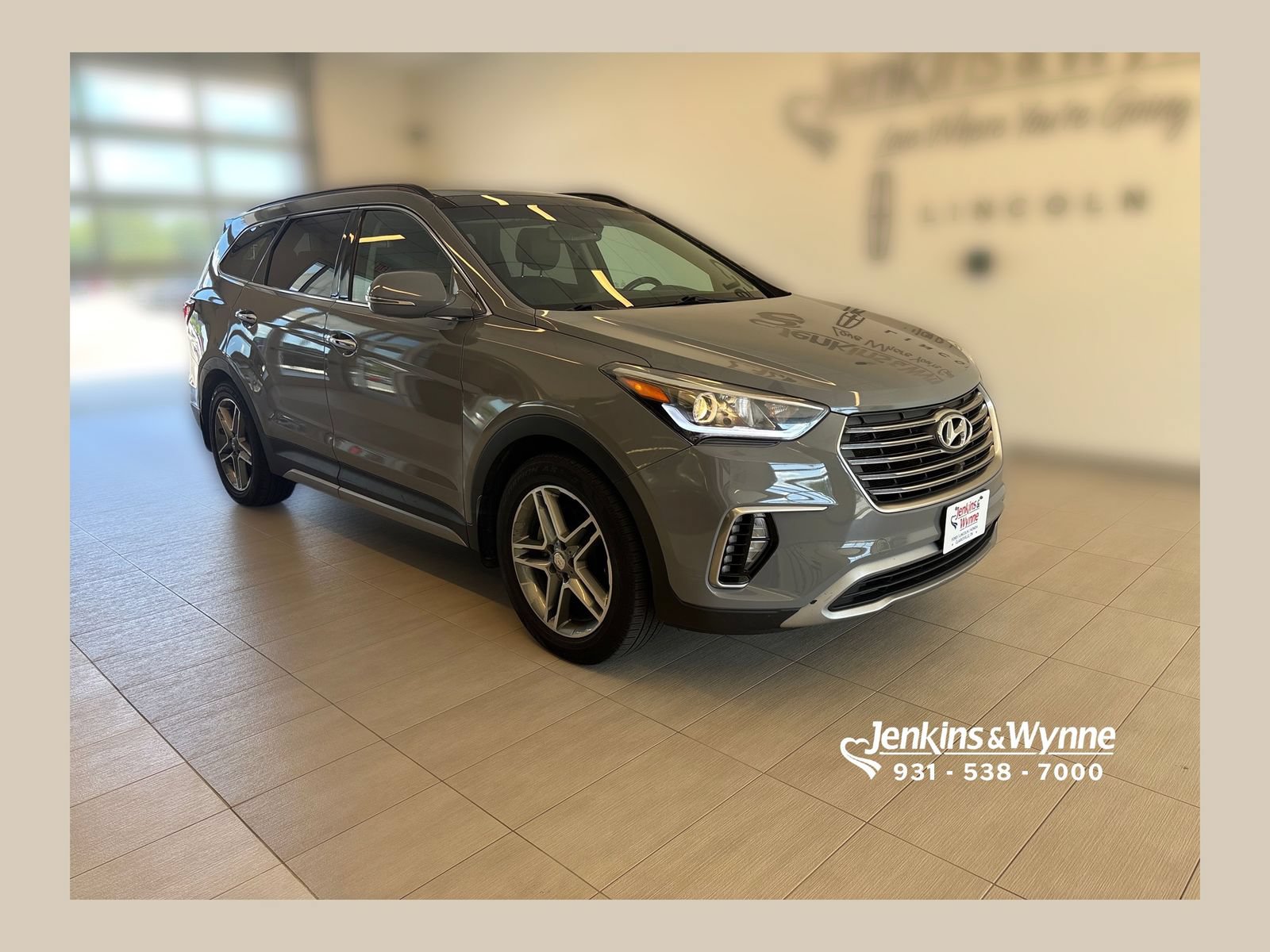 Used 2019 Hyundai Santa Fe XL AWD/4WD image 1