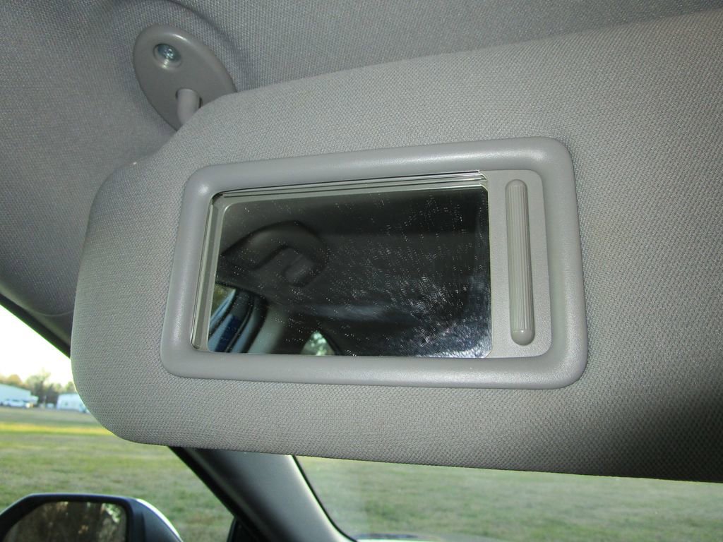 Used 2024 Toyota Camry SE image 34