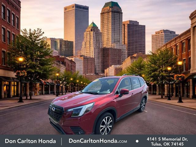 Used 2024 Subaru Forester Limited AWD/4WD image 3