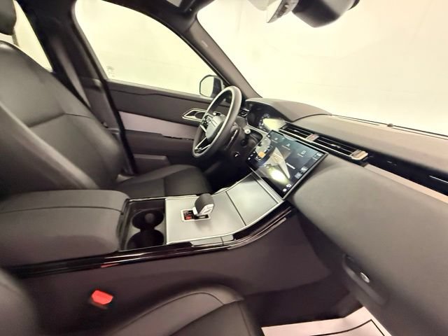 Certified 2025 Land Rover Range Rover Velar S AWD/4WD image 45