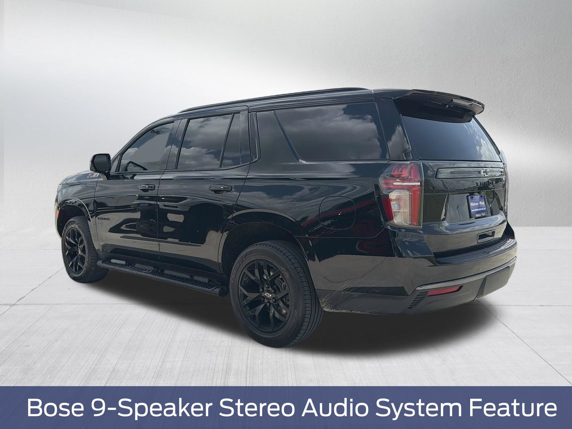 Used 2022 Chevrolet Tahoe Z71 w/ Luxury Package AWD/4WD image 11