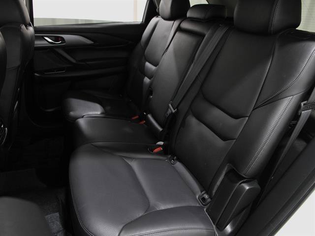 Certified 2022 MAZDA CX-9 Touring w/ Touring Premium Package image 17