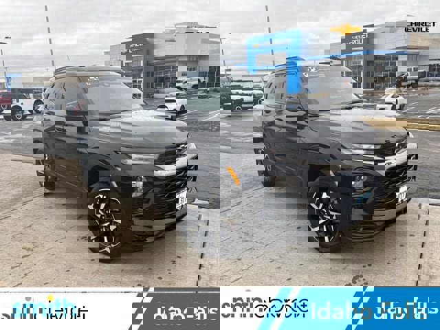 Certified 2023 Chevrolet TrailBlazer RS w/ Convenience Package image 1