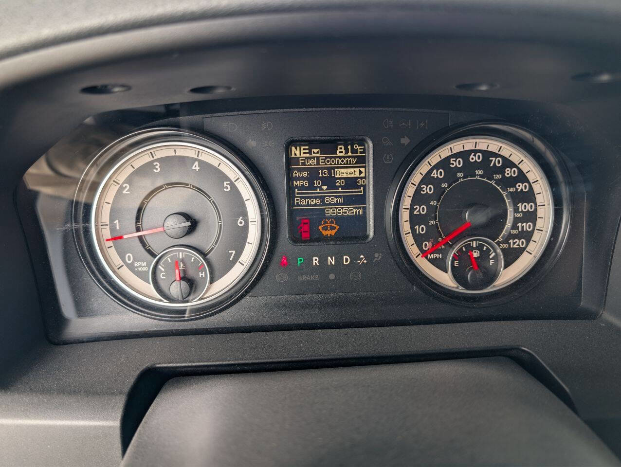 Used 2018 RAM 1500 Classic SLT image 23