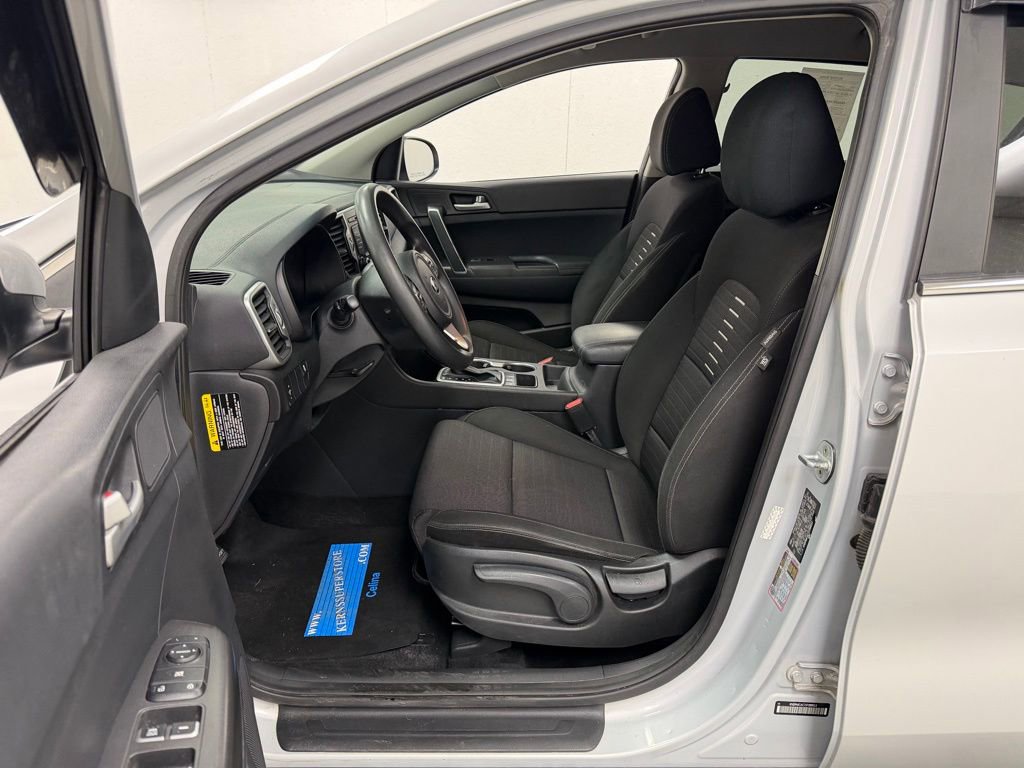 Used 2018 Kia Sportage LX image 18