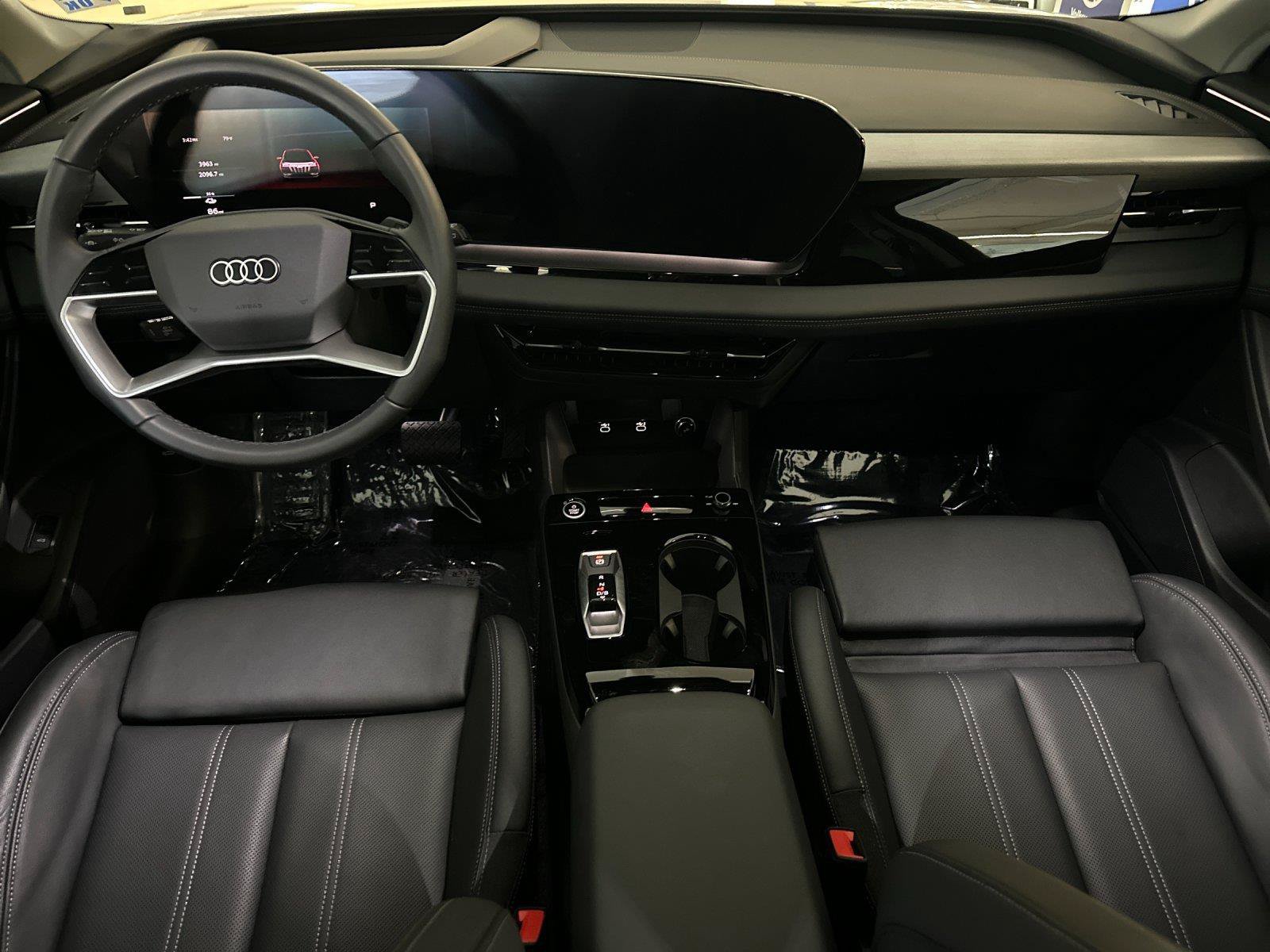 Certified 2025 Audi Q6 e-tron Premium Plus AWD/4WD image 13