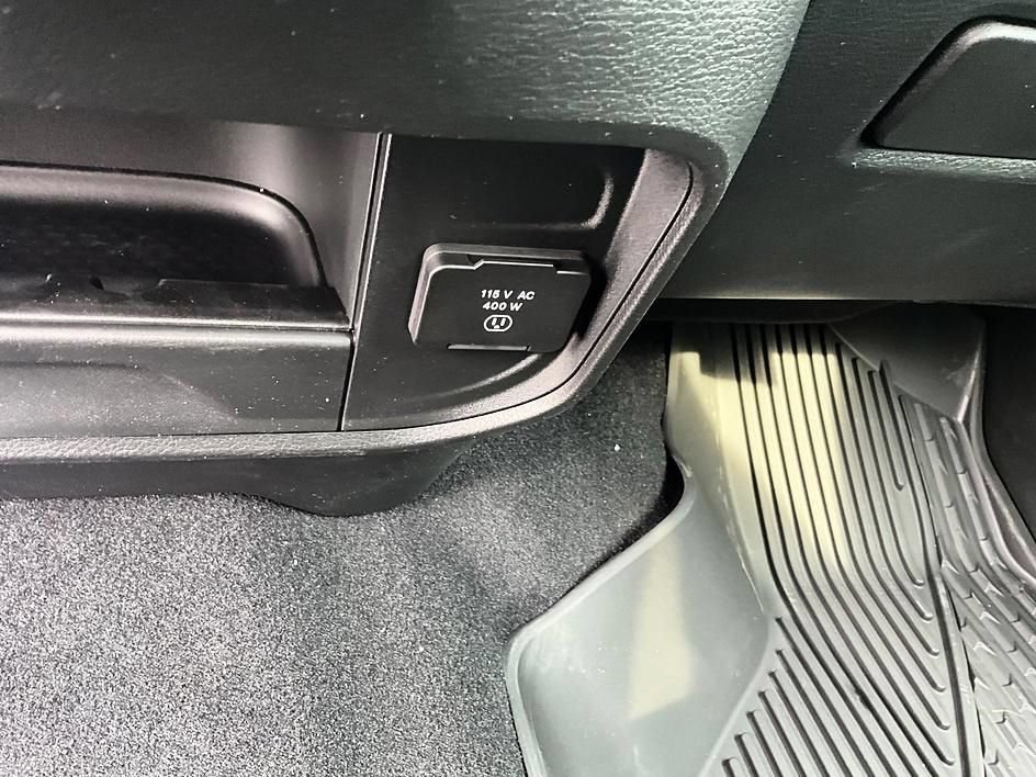 New 2026 RAM 2500 Tradesman AWD/4WD image 25
