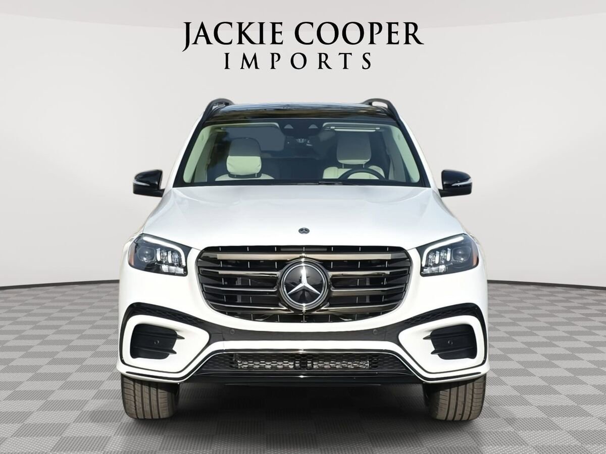 New 2026 Mercedes-Benz GLS 450 4MATIC image 2