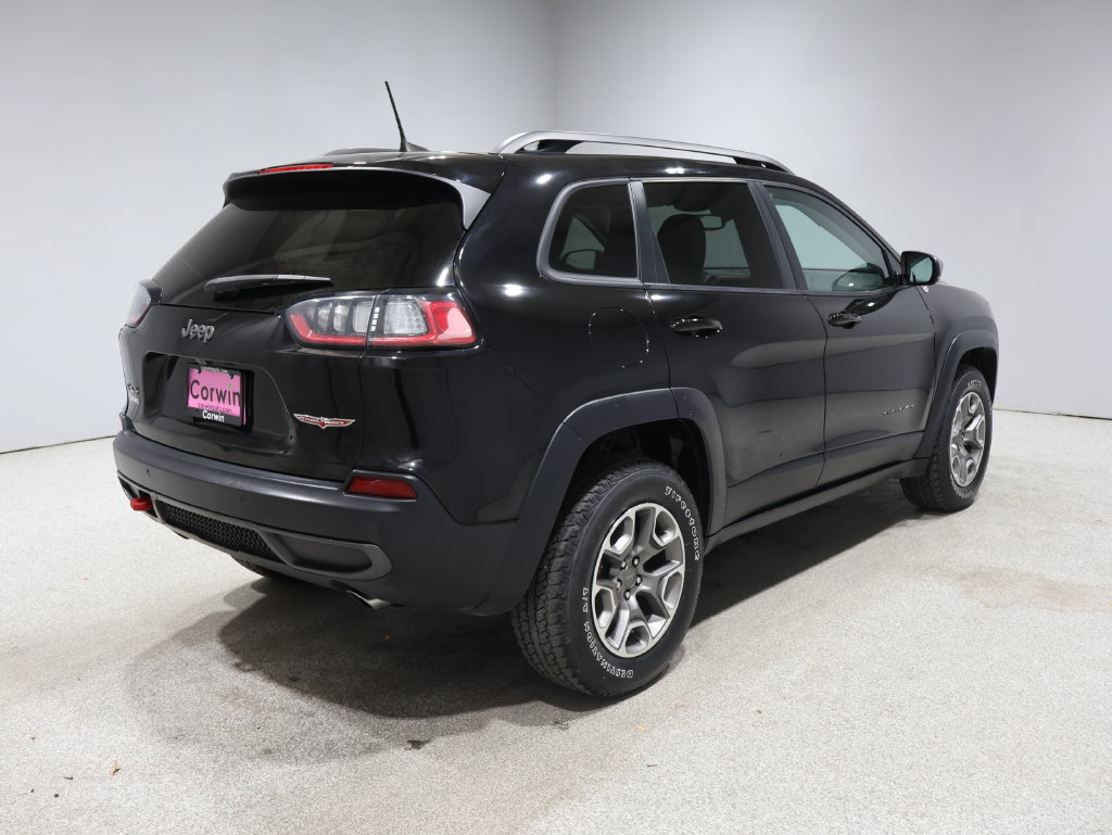 Used 2021 Jeep Cherokee Trailhawk AWD/4WD image 2