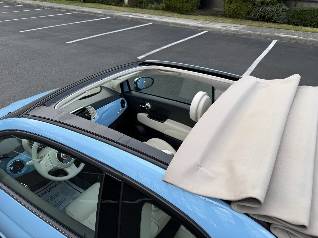 Used 2017 FIAT 500 Lounge image 26