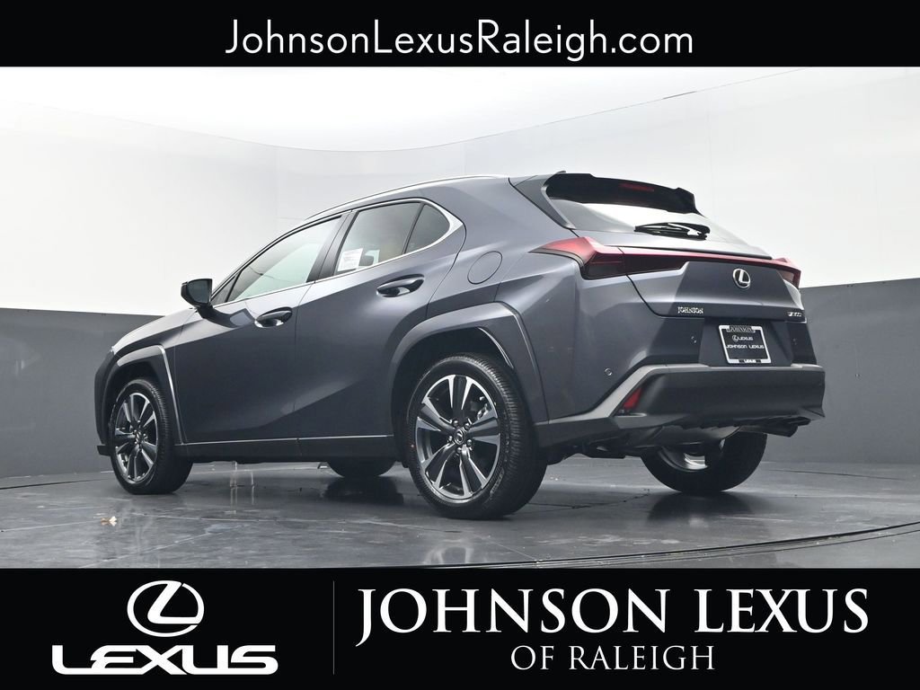 New 2026 Lexus UX 300h FWD image 18